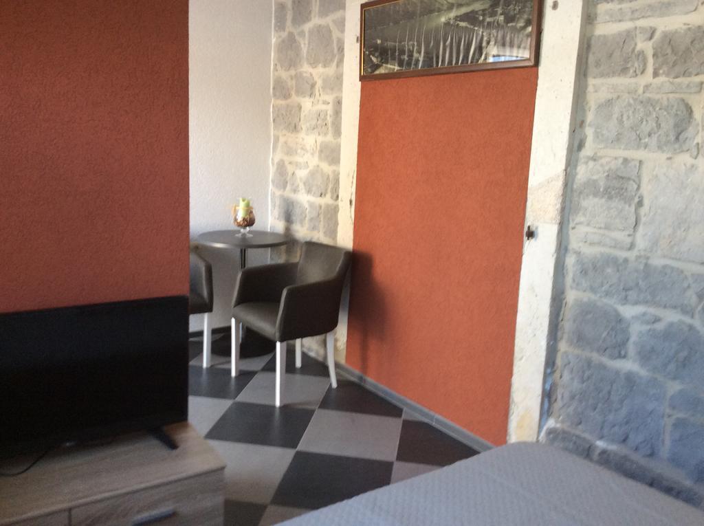 Apartments Qualitas Kotor Ngoại thất bức ảnh