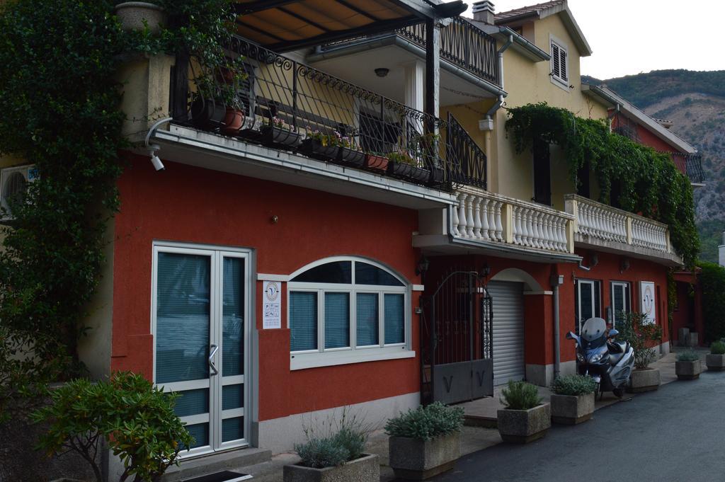 Apartments Qualitas Kotor Ngoại thất bức ảnh