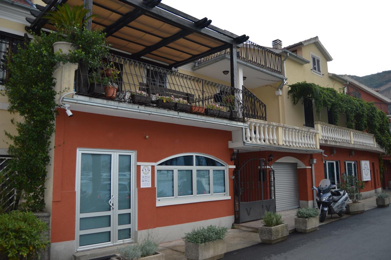 Apartments Qualitas Kotor Ngoại thất bức ảnh