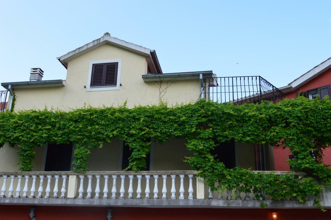 Apartments Qualitas Kotor Ngoại thất bức ảnh